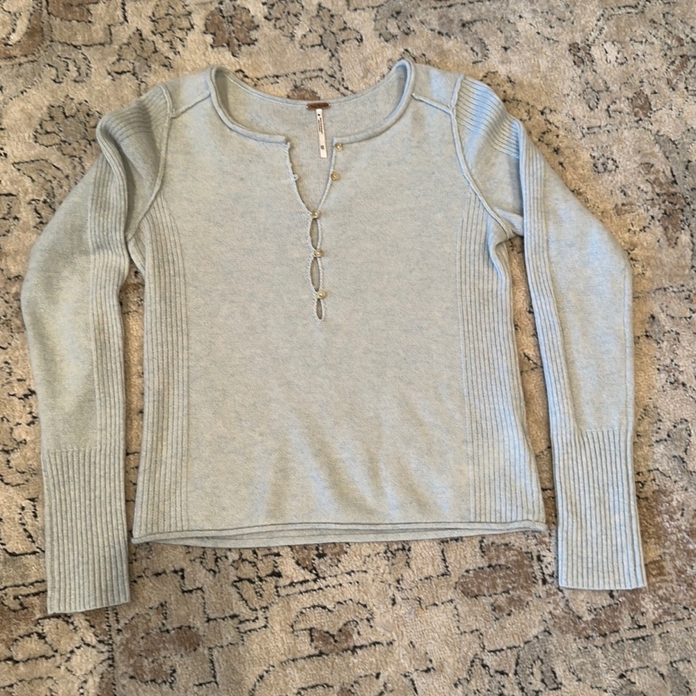 NWOT Free People 100% Cashmere sweater